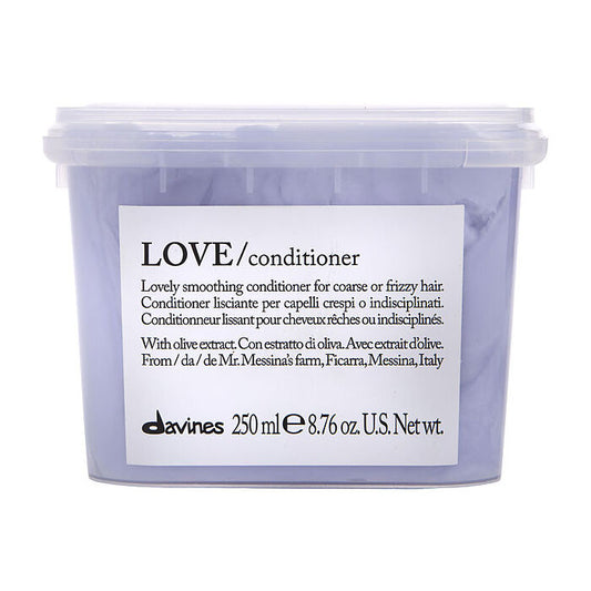 Davines Love Smoothing 240ml/8.45oz